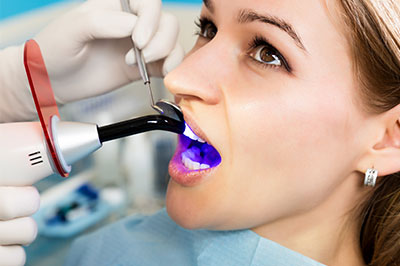 M. Derek Davis, DDS | Dentures, Cosmetic Dentistry and Extractions