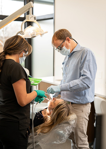 M. Derek Davis, DDS | Implant Dentistry, Extractions and Root Canals